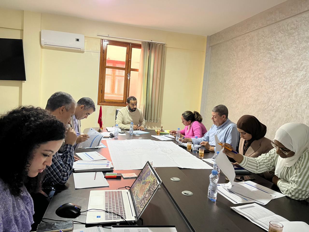 اجتماع اللجنة المركزية حول تصميم تهيئة جماعة قصبة سيدي عبد الله بإقليم طاطا